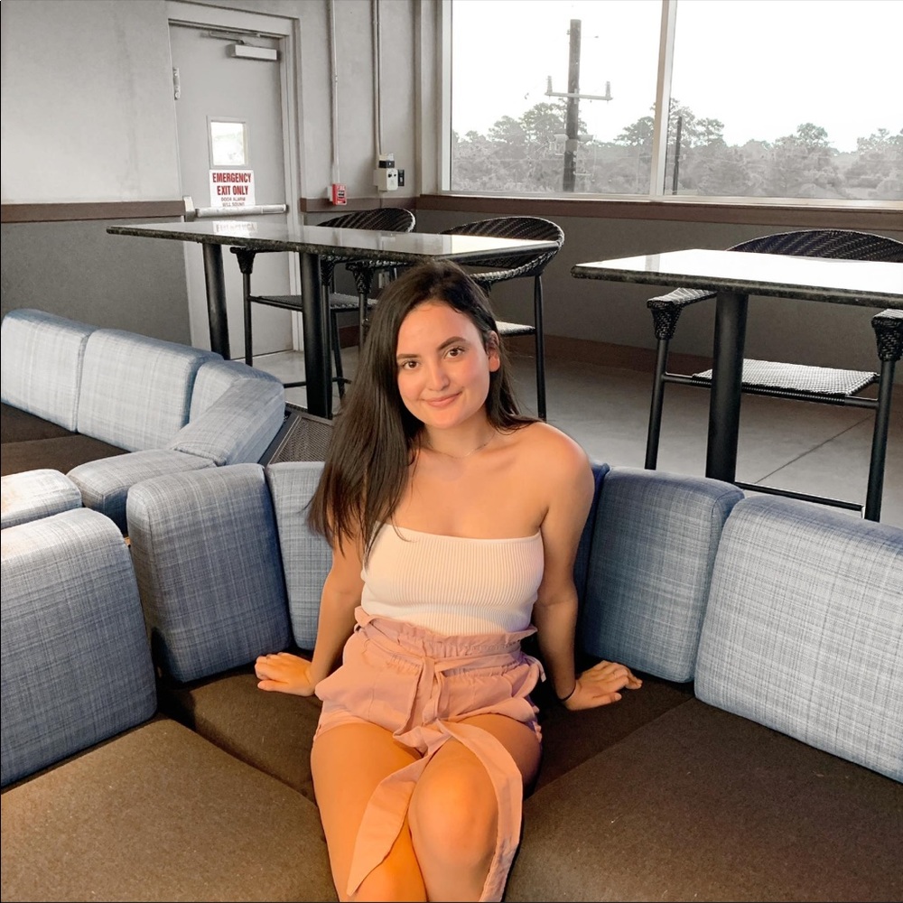 Meet your Posher, Diana